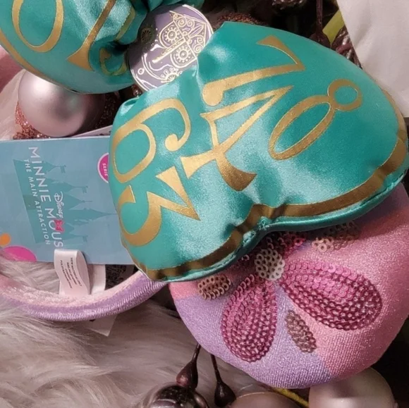 Ears Minnie Mouse The Main Attraction It's Small World Headband Disney L… - Picture 3 of 6